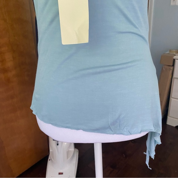 Island Importer Top Medium Pebble Blue Bangkok Jersey Rayon NWT - Picture 9 of 16